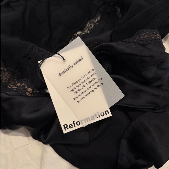 Reformation Monica Silk Top Black - Size M - Picture 6 of 7